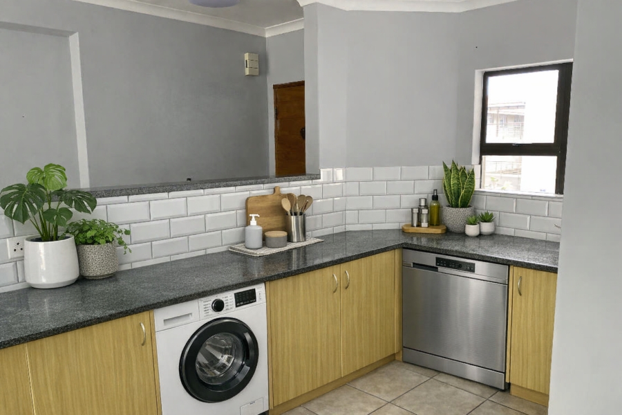 To Let 2 Bedroom Property for Rent in Hartenbos Central Western Cape